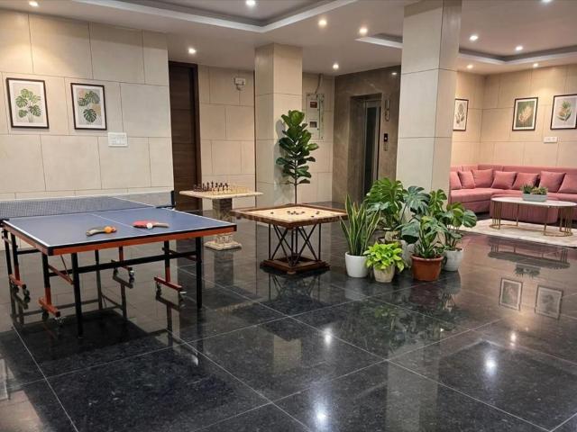 1 BHK Studio in DLF Phase 3 for rent Gurgaon. The reference number is 20416498