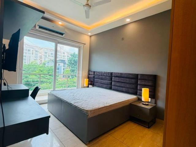1 BHK Studio in DLF Phase 4 for rent Gurgaon. The reference number is 20869872