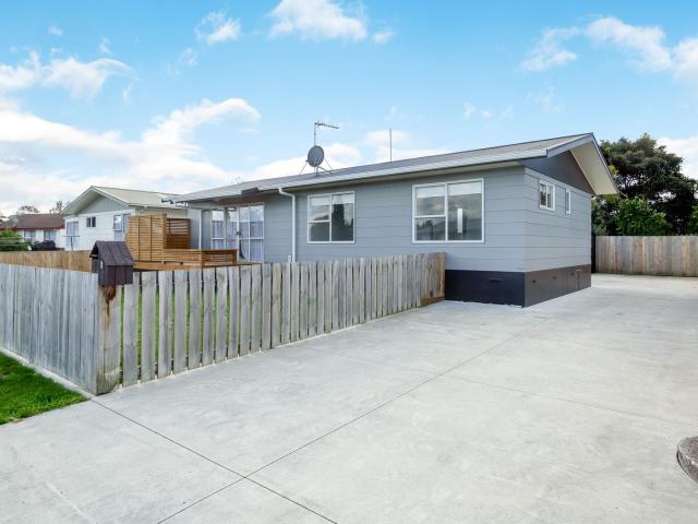 1 Bradley Place