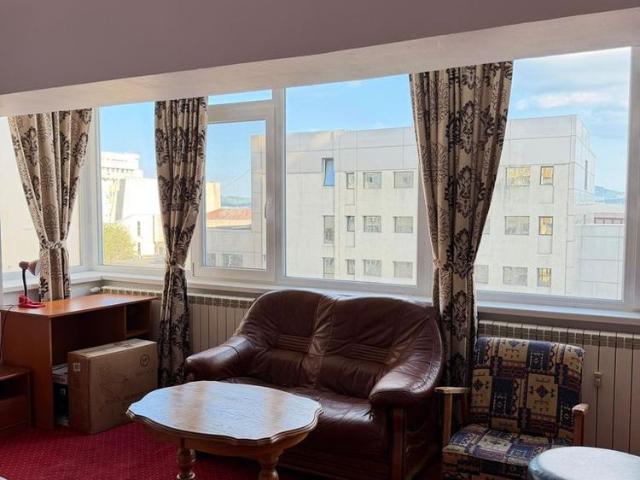 1 cam dec 40 mp anastasie panu linga hotel moldova 420 euro liber