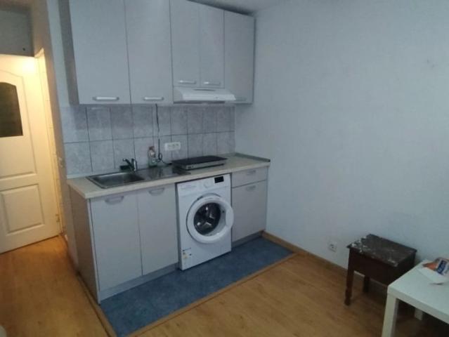 1 camera, decomandat, 20 mp, de inchiriat apartament in zona Pacurari, Lukoil, Cod 160643