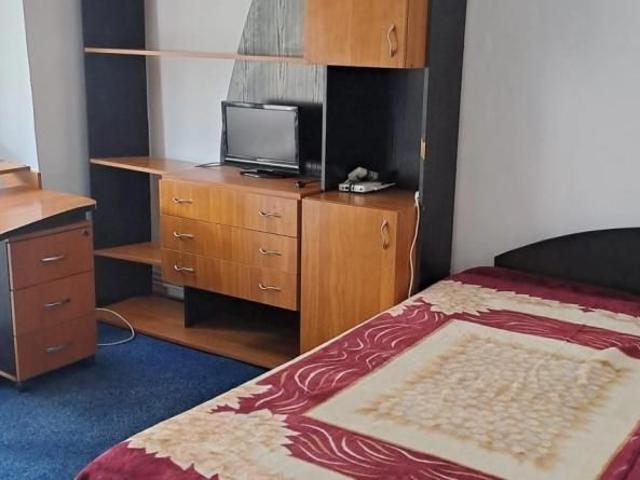 1 camera, decomandat, 35 mp, de inchiriat apartament in zona Nicolina, Ldil, Cod 162733