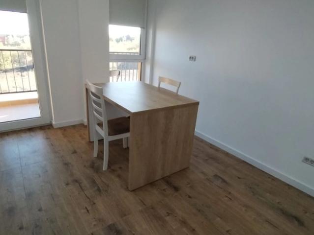 1 camera, decomandat, 45 mp, de inchiriat apartament nou in zona Pacurari, Valea Lupului Str. Soarelui, Cod 156398