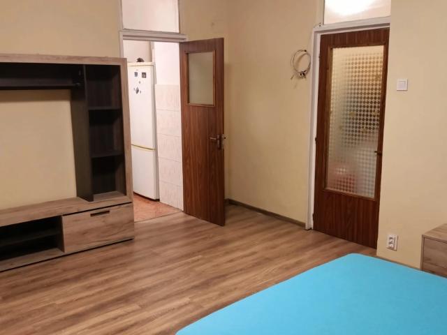 1 camera, decomandat, 48 mp, de inchiriat apartament in zona Gara, Carrefour Market, Cod 157963