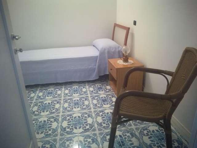 1 camera singola in affitto a Napoli