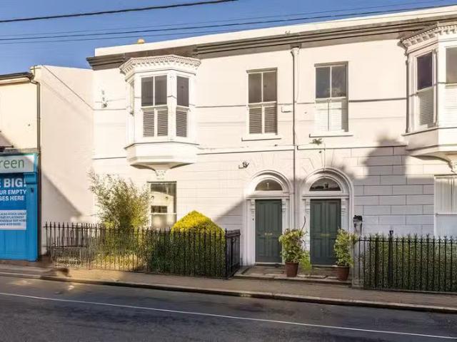 1 Carlton Terrace, Novara Avenue, Bray, Co. Wicklow