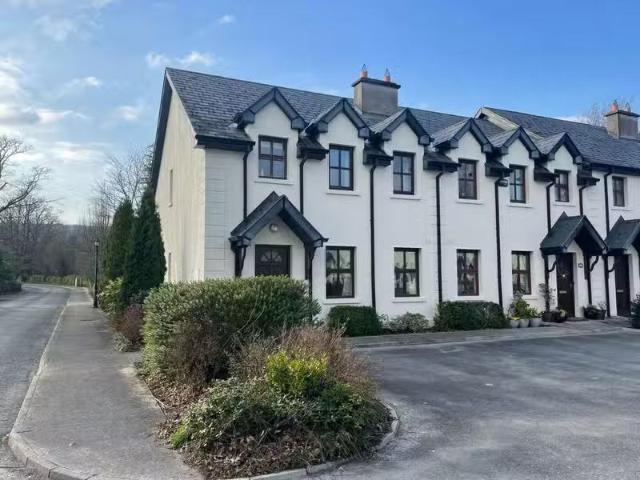 1 Carrownakilly Quay, Ballycuggaran, Ogonnelloe, Killaloe, Co.