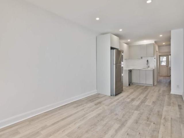 1 CH 1 SDB Montréal $1,345 /mo