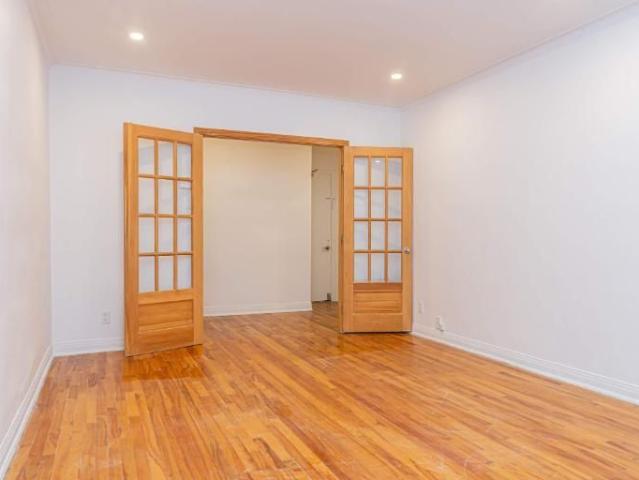 1 CH 1 SDB Montréal $1,525 /mo
