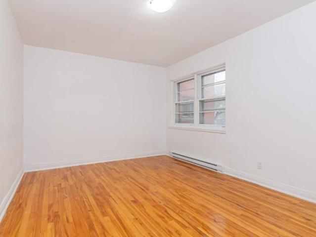 1 CH 1 SDB Montréal $1,525 /mo