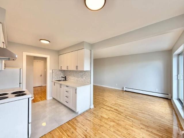 1 CH 1 SDB Montréal $1,550 /mo