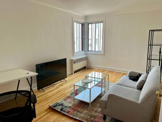 1 CH 1 SDB Montréal $1,565 /mo