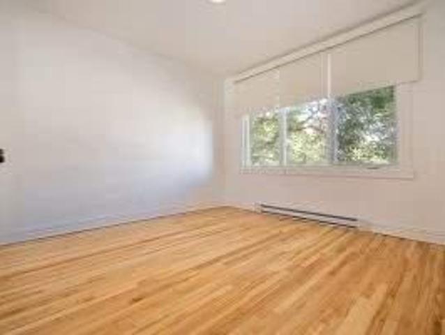1 CH 1 SDB Montréal $1,650 /mo