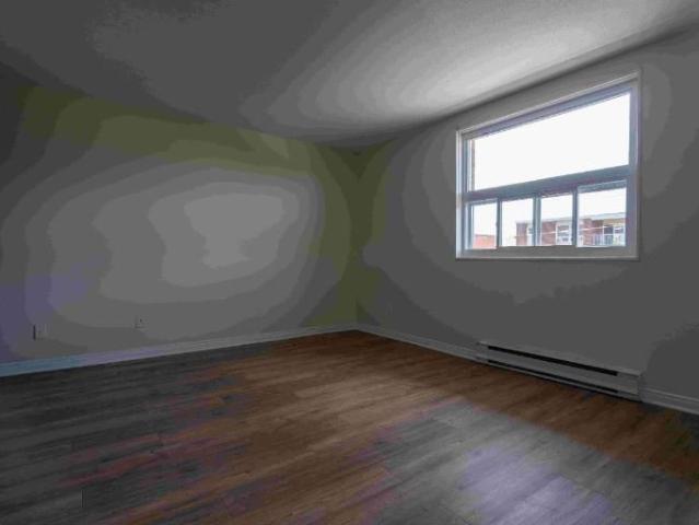 1 CH 1 SDB Gatineau $1,187 /mo