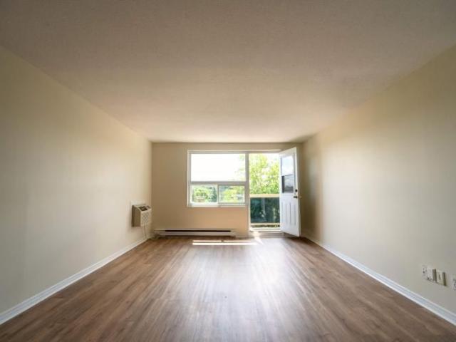 1 CH 1 SDB Gatineau $1,249 /mo