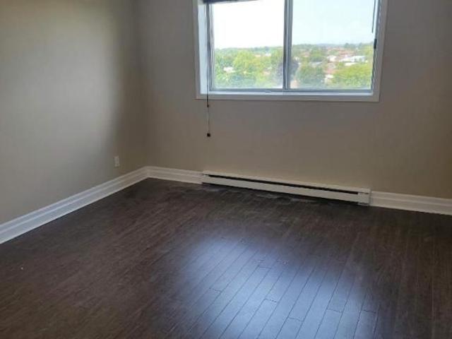 1 CH 1 SDB Gatineau $1,349 /mo