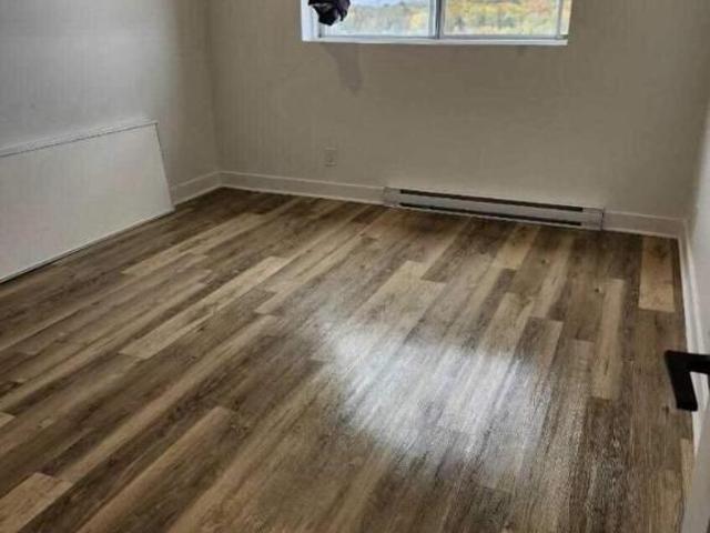 1 CH 1 SDB Gatineau $1,599 /mo