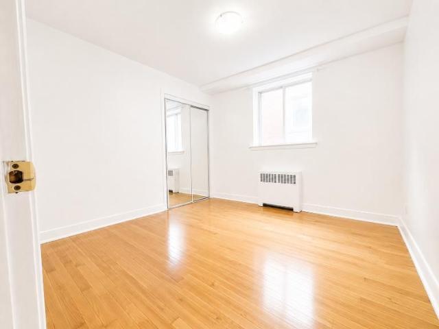 1 CH 1 SDB Longueuil $1,300 /mo