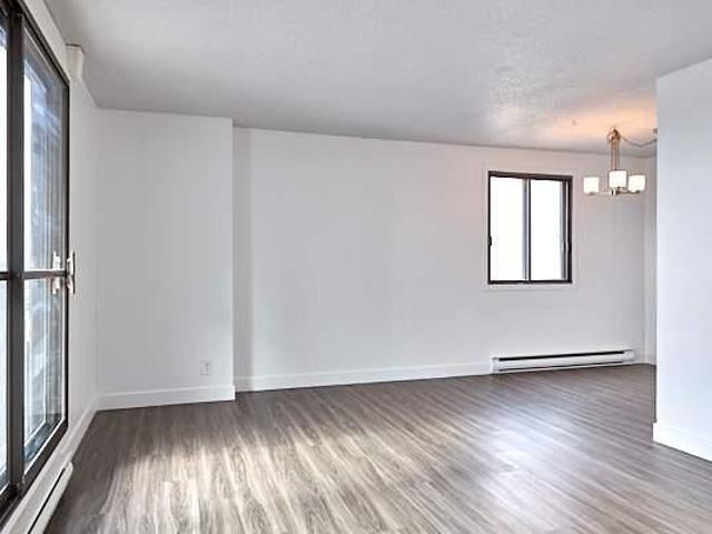 1 CH 1 SDB Longueuil $1,400 /mo