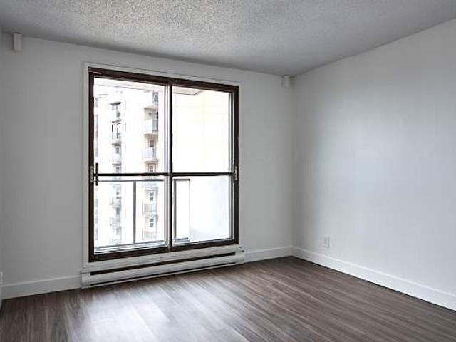 1 CH 1 SDB Longueuil $1,400 /mo