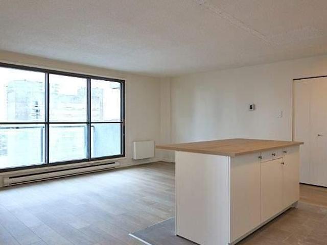 1 CH 1 SDB Longueuil $1,575 /mo