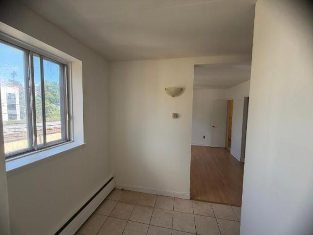1 CH 1 SDB Québec $849 /mo