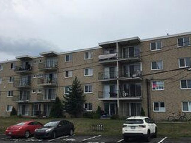 1 CH 1 SDB Québec $935 /mo