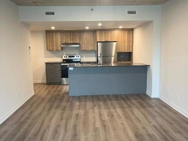 1 CH 1 SDB Terrebonne $1,725 /mo