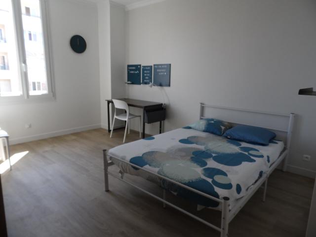 1 chambre en COLOCATION meublée Cannes La Bocca 05/08/2026