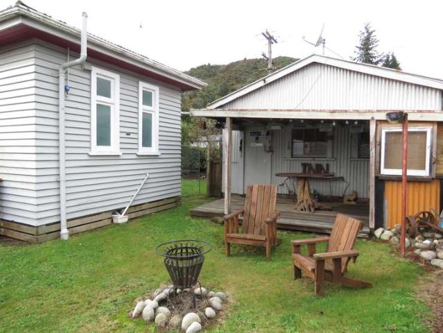 1 Church Street, Reefton, Buller