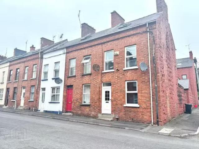 1 Clarence Street