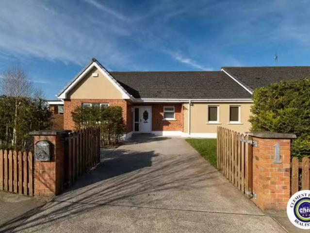 1 Cluainin, Mountrath, Mountrath, Co. Laois, R32YY43 is for sale
