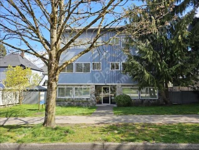 1 Comox Street 203 Vancouver