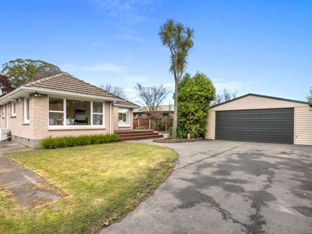 1 Cotswold Avenue, Bishopdale, Christchurch City