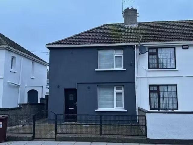 1 Dalcassian Terrace, Kickham Street, Thurles, Co. Tipperary.