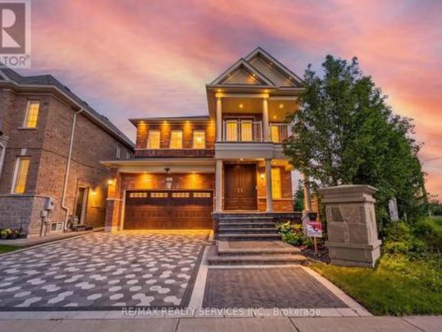 1 Dolbyhill Drive, Brampton, ON, L6R 0B3 house for sale | Listing ID W13533 | Royal LePage