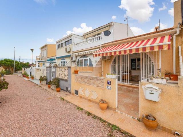 1 Dormitorio Casa Torrevieja Alicante LS93496189