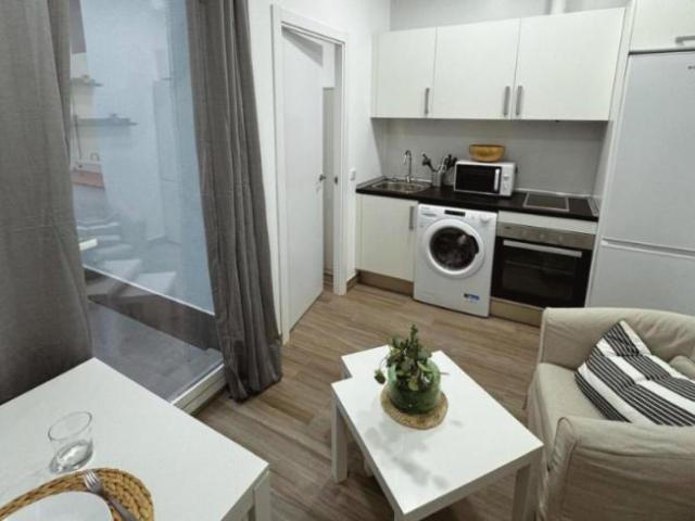 1 Dormitorio Apartamentos Madrid Madrid 103268796