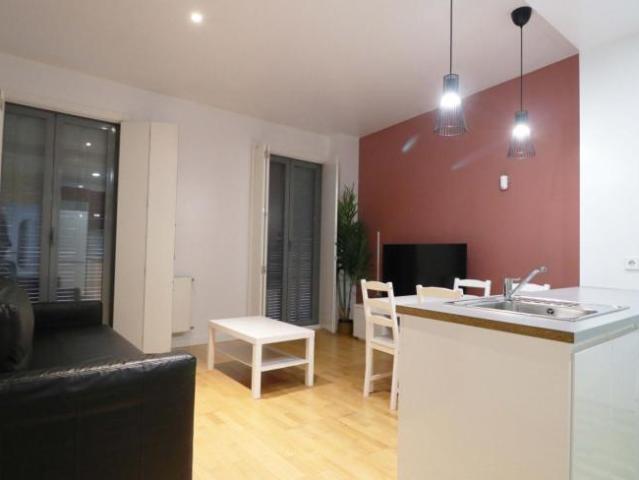 1 Dormitorio Apartamentos Madrid Madrid 103263392