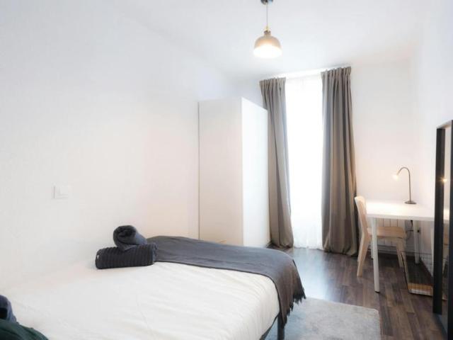 1 Dormitorio Apartamentos Madrid Madrid 103921971