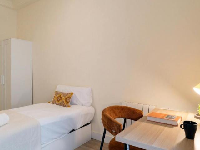 1 Dormitorio Apartamentos Madrid Madrid 103922243