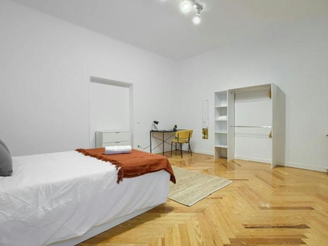 1 Dormitorio Apartamentos Madrid Madrid 103922252