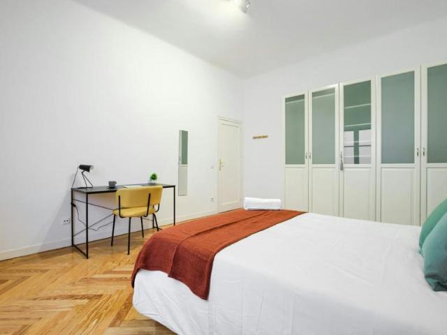 1 Dormitorio Apartamentos Madrid Madrid 103922387
