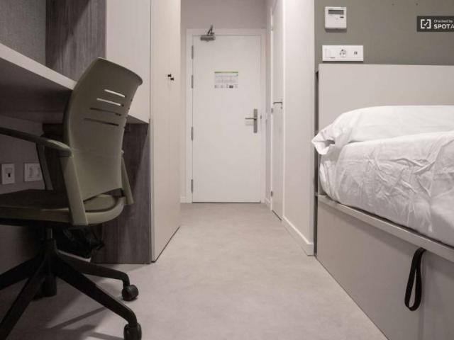1 Dormitorio Apartamentos Madrid Madrid 99978909