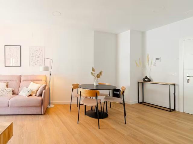 1 Dormitorio Apartamentos Oviedo Oviedo LS97162772