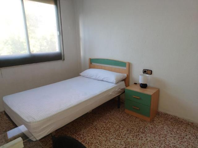 1 Dormitorio Shared Living/Roommate Murcia Murcia 77945162