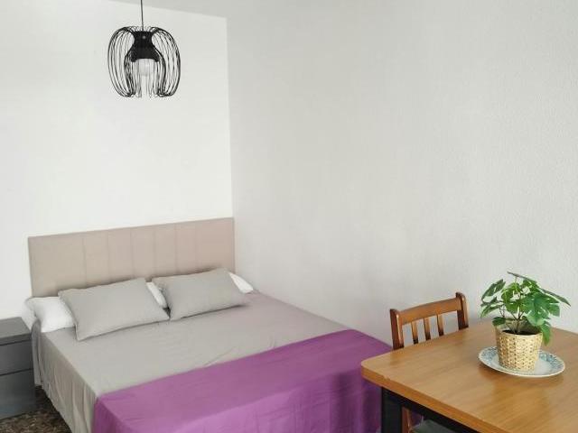 1 Dormitorio Shared Living/Roommate Murcia Murcia 80120329