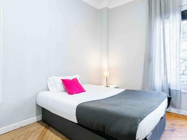 1 Dormitorio Shared Living/Roommate Madrid Madrid 100677116