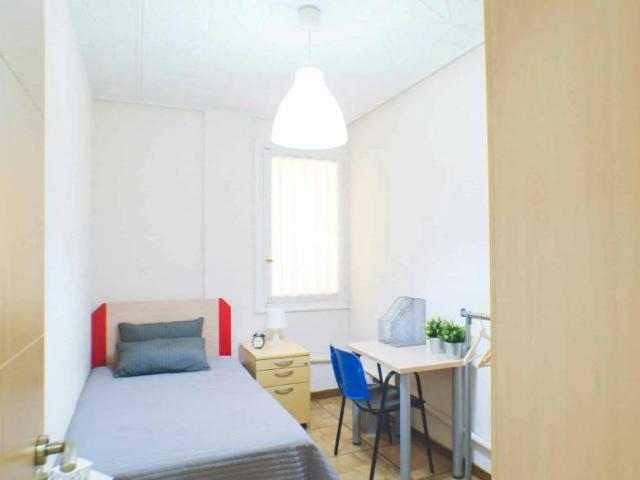1 Dormitorio Shared Living/Roommate Madrid Madrid 100672491