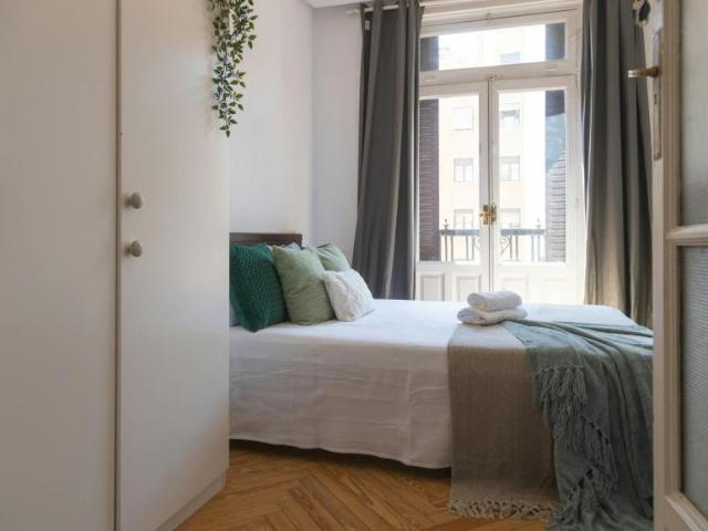 1 Dormitorio Shared Living/Roommate Madrid Madrid 100731819